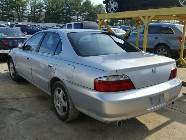 19UUA56693A047888 - 2003 ACURA 3.2TL SILVER photo 3