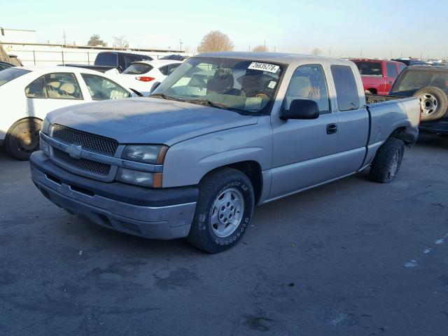 2GCEC19VX41124773 - 2004 CHEVROLET SILVERADO GRAY photo 2