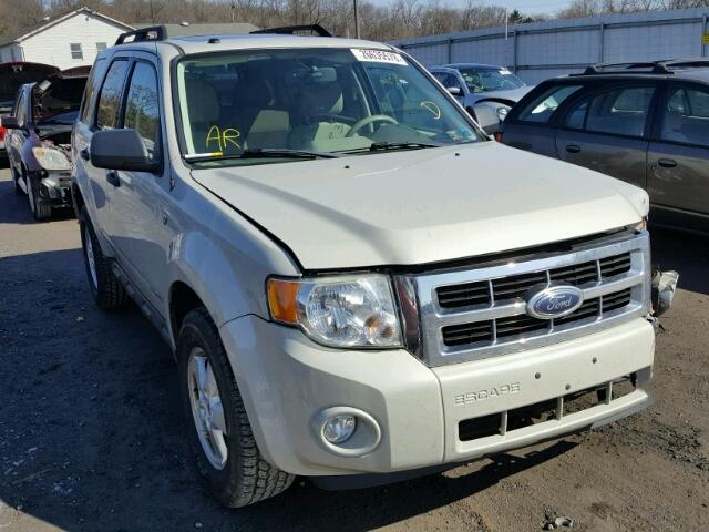 1FMCU03148KA72496 - 2008 FORD ESCAPE XLT CREAM photo 1