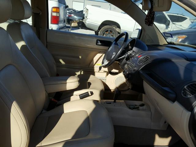 3VWRG31C98M527036 - 2008 VOLKSWAGEN NEW BEETLE 奶油色 照片 5