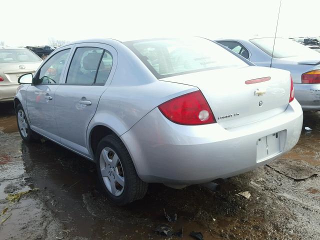 1G1AK58F987288777 - 2008 CHEVROLET COBALT LS SILVER photo 3