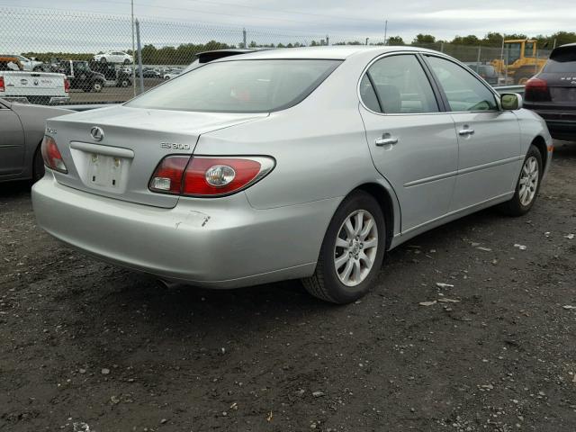 JTHBF30G625028055 - 2002 LEXUS ES 300 SILVER photo 4