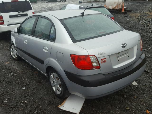 KNADE123386397452 - 2008 KIA RIO BASE SILVER photo 3