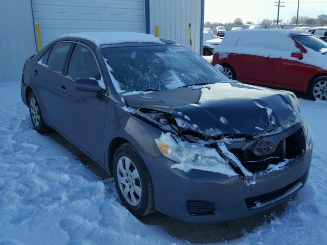 4T1BF3EK0BU123274 - 2011 TOYOTA CAMRY BASE GRAY photo 1