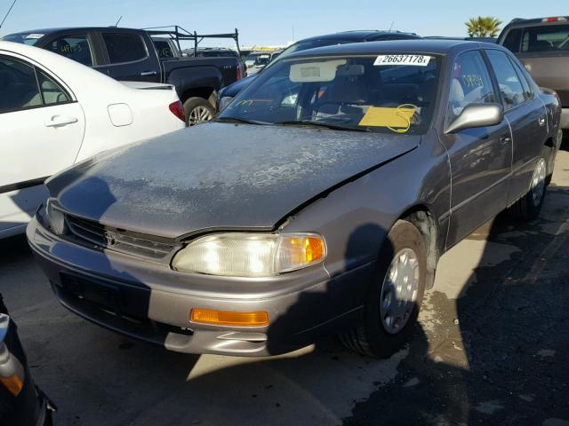 JT2SK12E7S0317013 - 1995 TOYOTA CAMRY LE GRAY photo 2