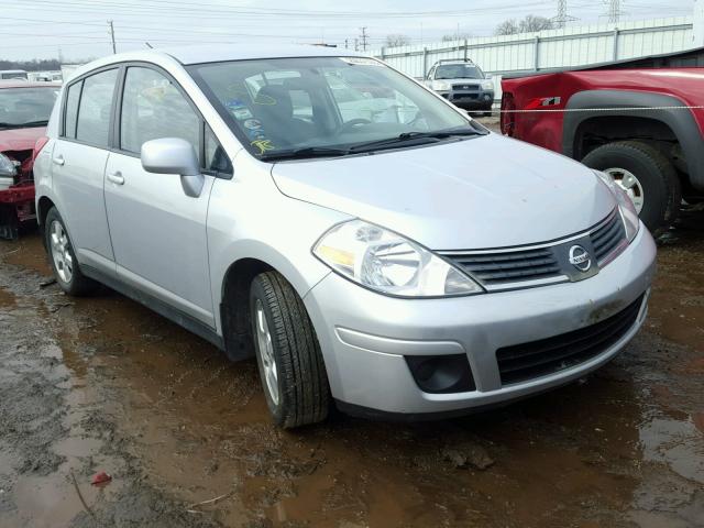 3N1BC13E27L445529 - 2007 NISSAN VERSA S SILVER photo 1