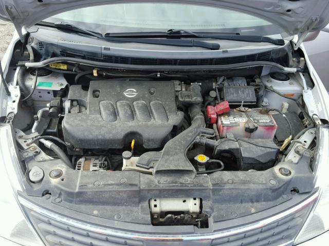 3N1BC13E27L445529 - 2007 NISSAN VERSA S SILVER photo 7