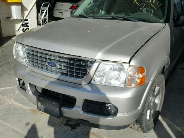 1FMZU85W23ZA89976 - 2003 FORD EXPLORER L SILVER photo 10