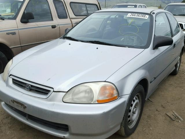 2HGEJ6327WH103036 - 1998 HONDA CIVIC CX SILVER photo 2