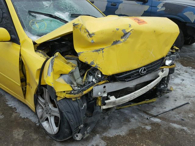 JTHBD182110017575 - 2001 LEXUS IS 300 YELLOW photo 9