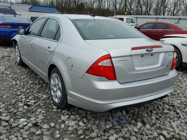 3FAHP0HA4BR260633 - 2011 FORD FUSION SE SILVER photo 3