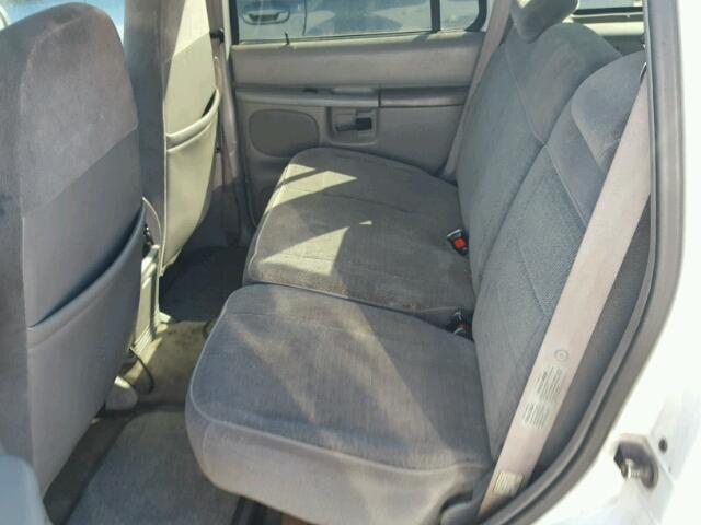 1FMDU34X2VZC17529 - 1997 FORD EXPLORER WHITE photo 6