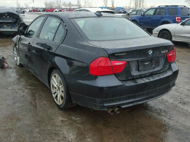 WBAPG7C55BA937530 - 2011 BMW 323 I BLACK photo 3