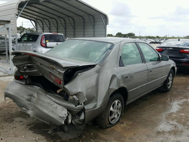 4T1BG22K4XU514978 - 1999 TOYOTA CAMRY CE BEIGE photo 4