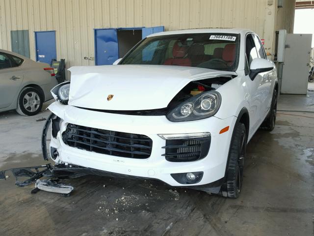 WP1AB2A22GLA93430 - 2016 PORSCHE CAYENNE S WHITE photo 2