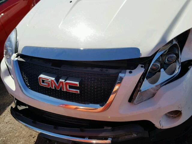 1GKER33748J213355 - 2008 GMC ACADIA SLT თეთრი ფოტო 9