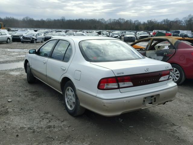 JNKCA21A2XT772875 - 1999 INFINITI I30 WHITE photo 3