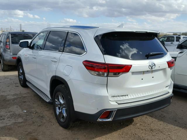 5TDYZRFH5HS199131 - 2017 TOYOTA HIGHLANDER WHITE photo 3