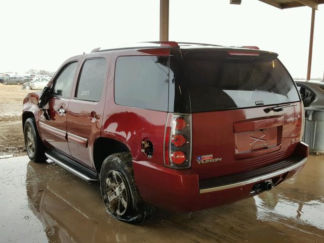 1GKEC63888J250954 - 2008 GMC YUKON DENA MAROON photo 3