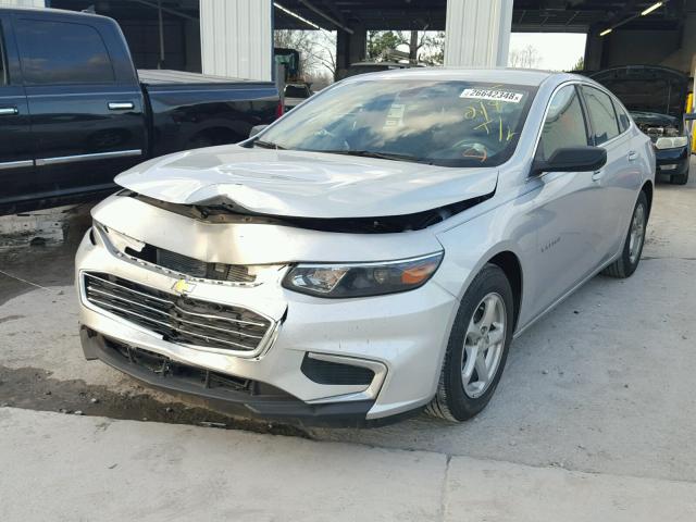 1G1ZB5ST9HF103330 - 2017 CHEVROLET MALIBU LS ვერცხლისფერი ფოტო 2