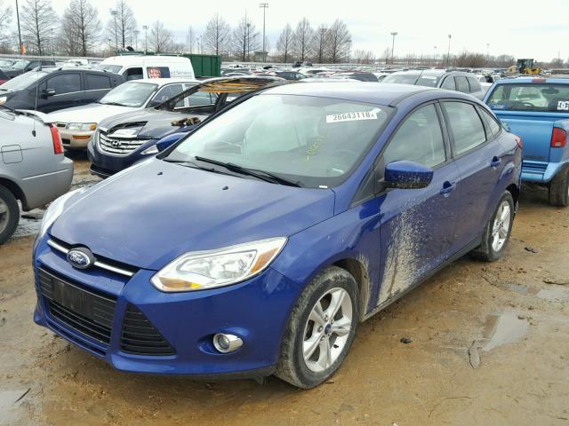 1FAHP3F23CL476650 - 2012 FORD FOCUS SE BLUE photo 2