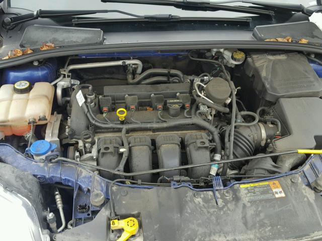 1FAHP3F23CL476650 - 2012 FORD FOCUS SE BLUE photo 7