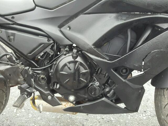 JKAEXEJ18HDA00254 - 2017 KAWASAKI EX650 J 黑色 照片 7