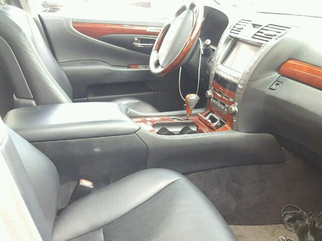 JTHBL46F485055437 - 2008 LEXUS LS 460 SILVER photo 5