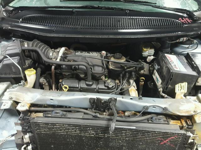 2C4GP44RX5R450021 - 2005 CHRYSLER TOWN & COU BLUE photo 7