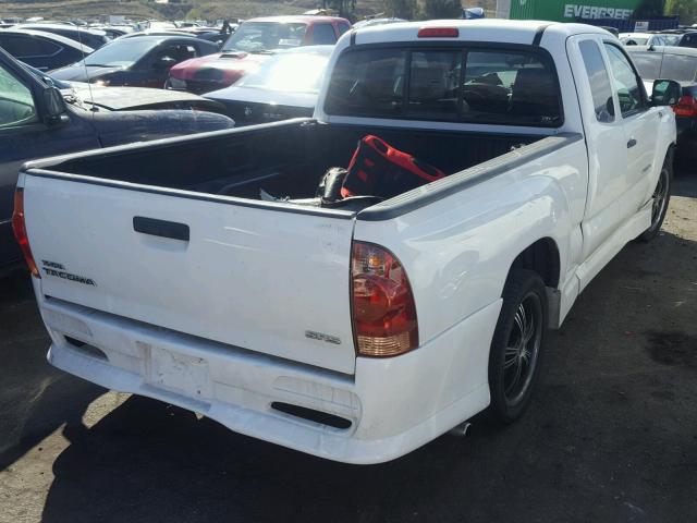 5TETX22N98Z535398 - 2008 TOYOTA TACOMA ACC WHITE photo 4