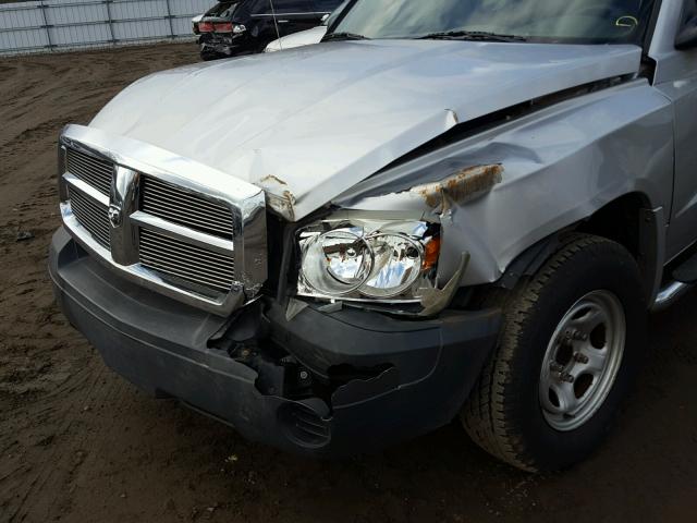 1D7HE28N76S643738 - 2006 DODGE DAKOTA QUA SILVER photo 9