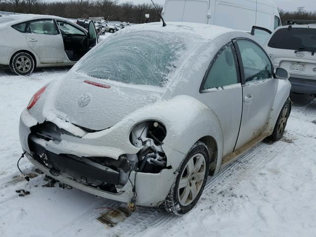 3VWRW31C47M516320 - 2007 VOLKSWAGEN NEW BEETLE 银色 照片 4
