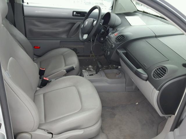 3VWRW31C47M516320 - 2007 VOLKSWAGEN NEW BEETLE 银色 照片 5