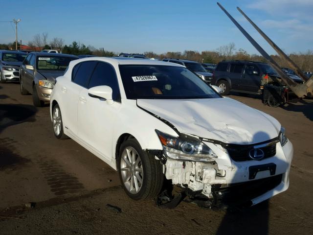 JTHKD5BH7B2035220 - 2011 LEXUS CT 200 WHITE photo 1