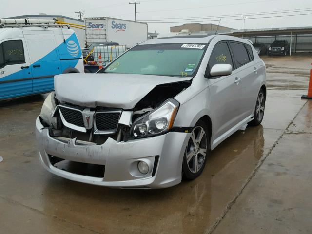 5Y2SR6E00AZ418727 - 2010 PONTIAC VIBE GT GRAY photo 2