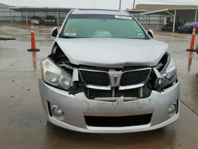 5Y2SR6E00AZ418727 - 2010 PONTIAC VIBE GT GRAY photo 9