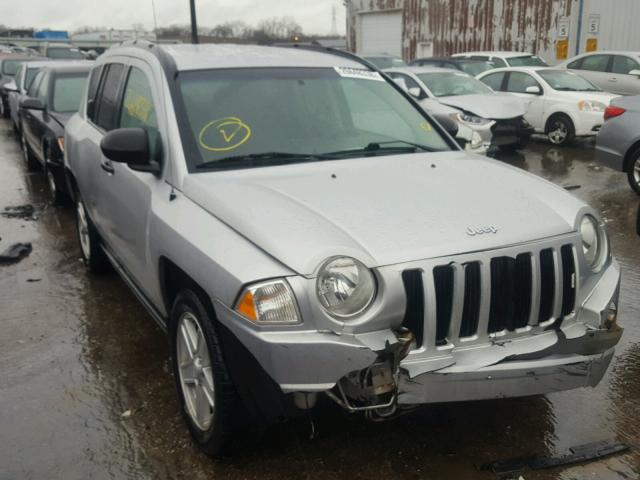 1J8FT47W97D423187 - 2007 JEEP COMPASS SILVER photo 1