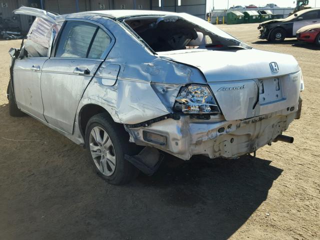 1HGCP26458A048390 - 2008 HONDA ACCORD LXP SILVER photo 3