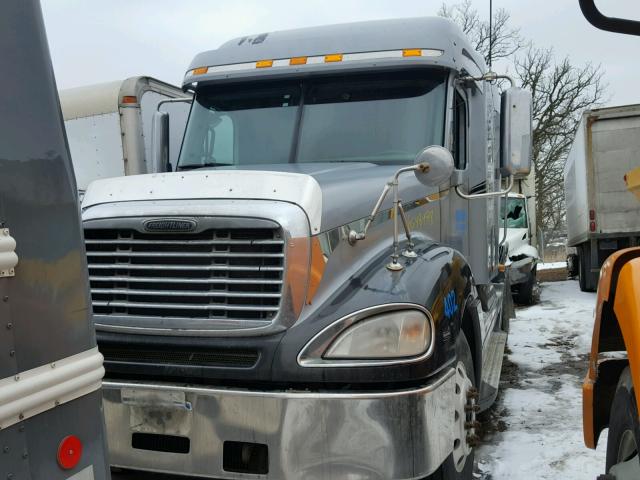 1FUJA6CV27LY99683 - 2007 FREIGHTLINER CONVENTION GRAY photo 2