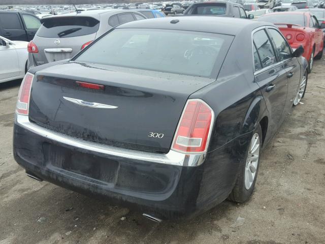 2C3CCAAG2EH301656 - 2014 CHRYSLER 300 BLACK photo 4