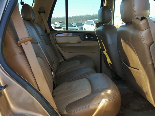 1GKDT13S422460334 - 2002 GMC ENVOY TAN photo 6