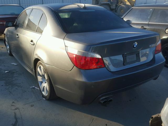 WBANA735X4B808012 - 2004 BMW 530 I GRAY photo 3