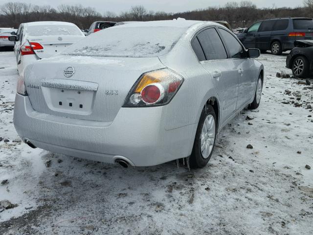 1N4AL2AP8CC232907 - 2012 NISSAN ALTIMA BAS SILVER photo 4