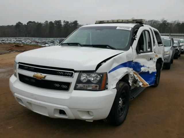 1GNLC2E03BR275618 - 2011 CHEVROLET TAHOE POLI WHITE photo 2