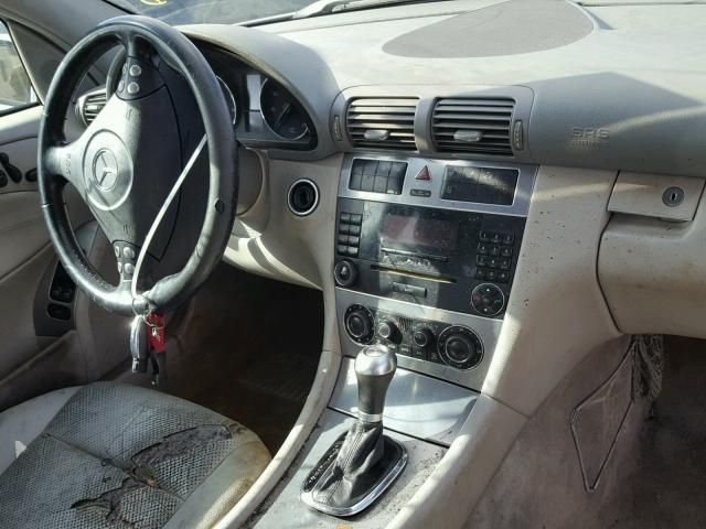 WDBRF52H96A860518 - 2006 MERCEDES-BENZ C GENERATI SILVER photo 9