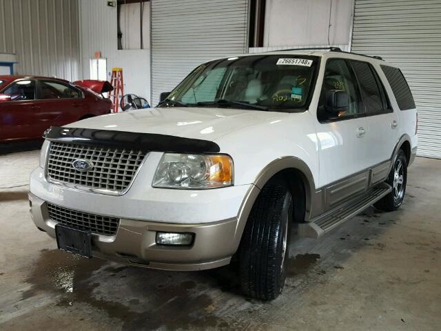 1FMRU17W64LA02413 - 2004 FORD EXPEDITION WHITE photo 2