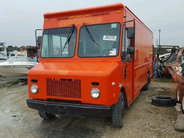 5B4KPD2UX63418896 - 2006 WORKHORSE CUSTOM CHASSIS COMMERCIAL RED photo 2