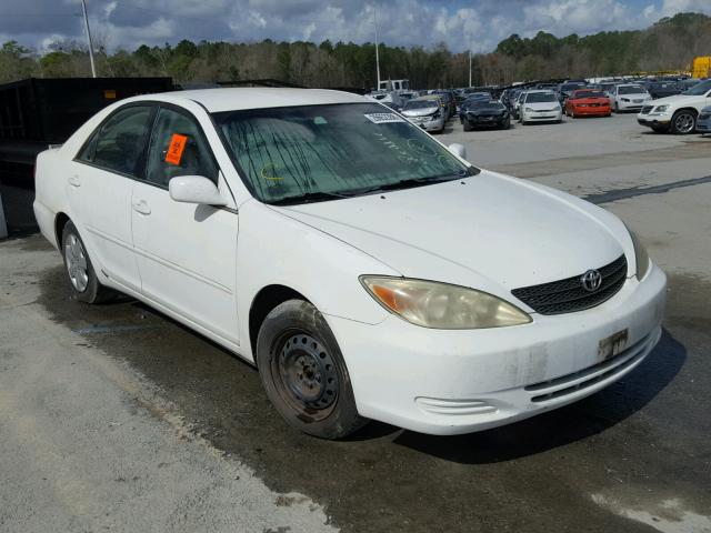 4T1BE32K62U582929 - 2002 TOYOTA CAMRY LE WHITE photo 1