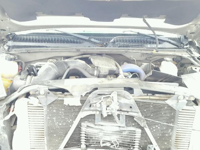 1GCHC23183F158257 - 2003 CHEVROLET SILVERADO SILVER photo 7