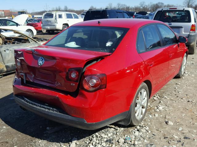 3VWAZ7AJXAM118689 - 2010 VOLKSWAGEN JETTA LIMI RED photo 4